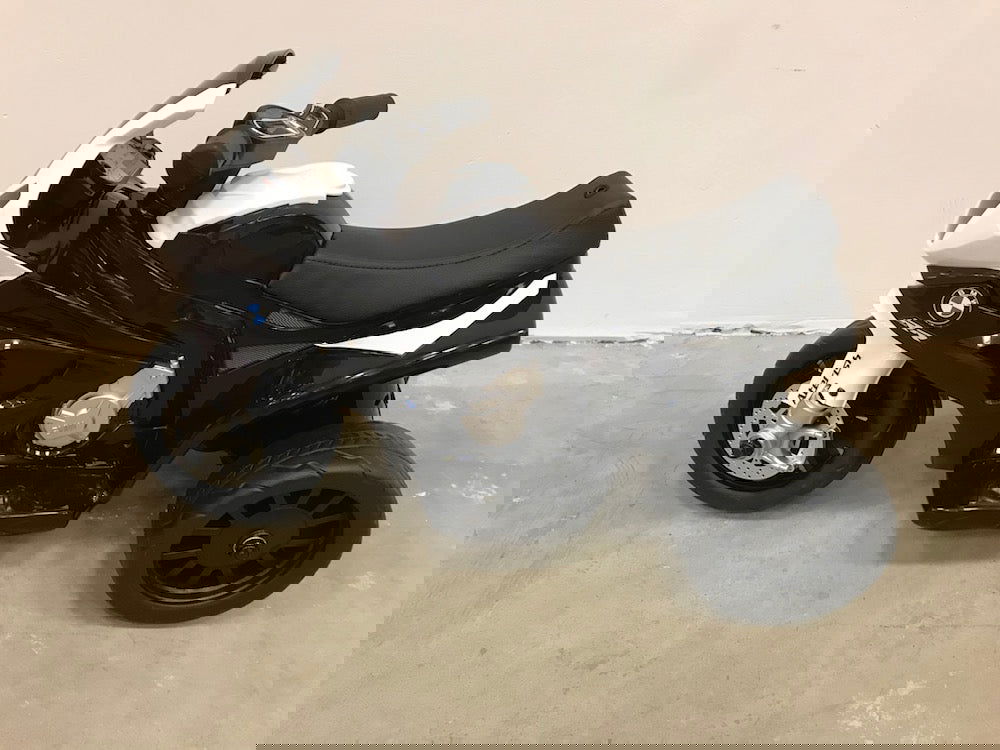 Elektrische kinder motor BMW S1000 mini kinder trike 6 volt zwart - RideCars
