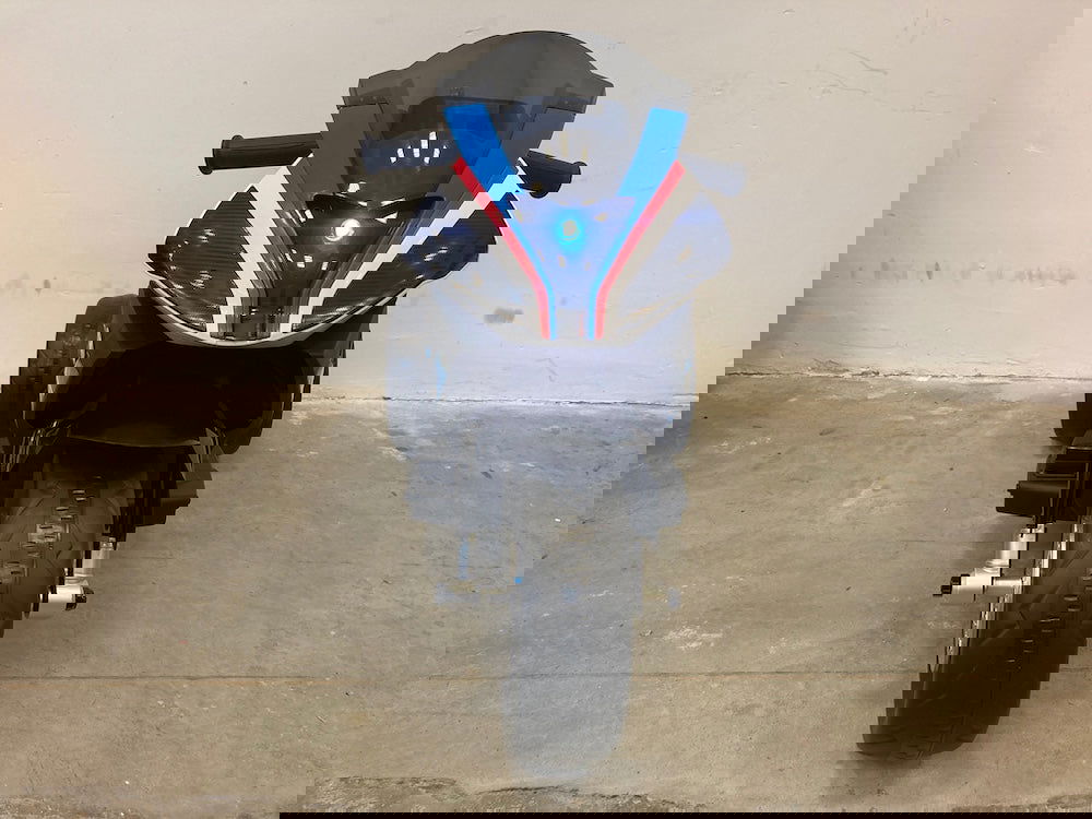 Elektrische kindermotor BMW HP4 mini trike - RideCars