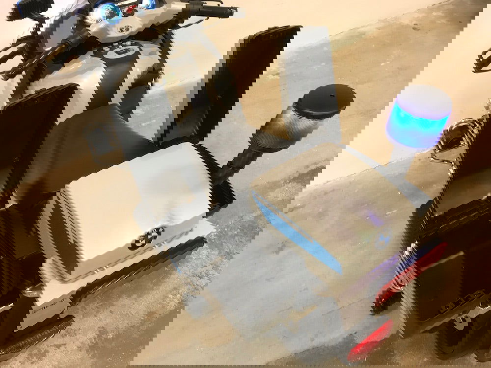 Kindermotor elektrisch 12 volt politie BMW R 1200 - RideCars