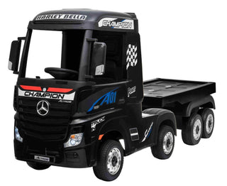 Afbeelding van elektrische-kinder-vrachtwagens-scania-en-mercedes