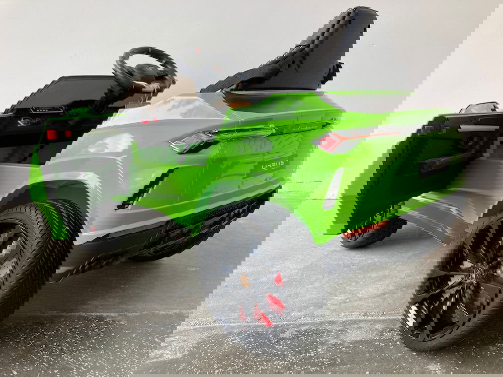 Accu kinderauto Lamborghini Urus groen 12 volt - RideCars