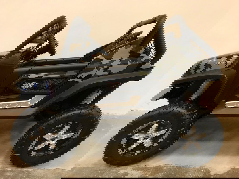 Accu kinderauto Mercedes Unimog 4x4 twee persoons camouflage kleur - RideCars