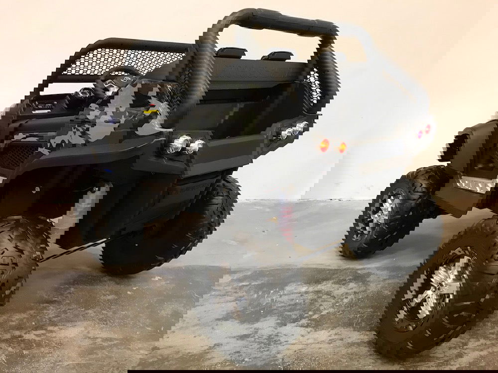 Accu kinderauto Mercedes Unimog 4x4 twee persoons camouflage kleur - RideCars