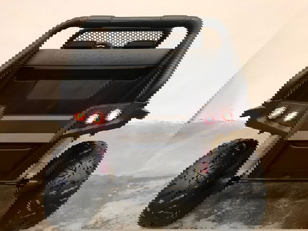 Accu kinderauto Mercedes Unimog 4x4 twee persoons camouflage kleur - RideCars