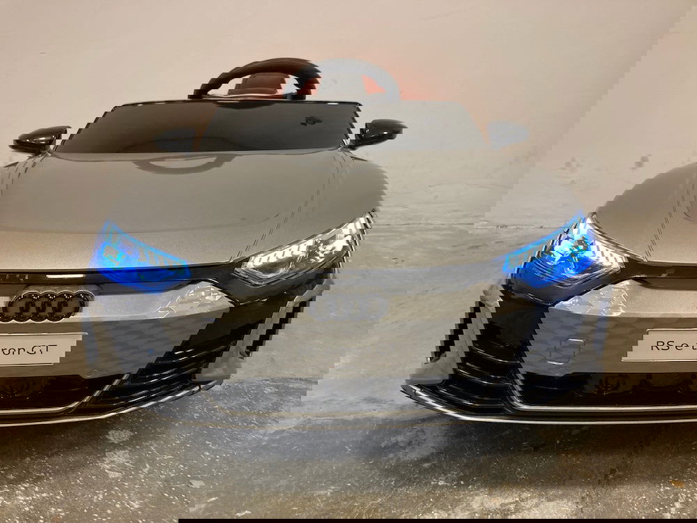Audi E-tron GT accu kinderauto zilver 12 volt 4x4 - RideCars