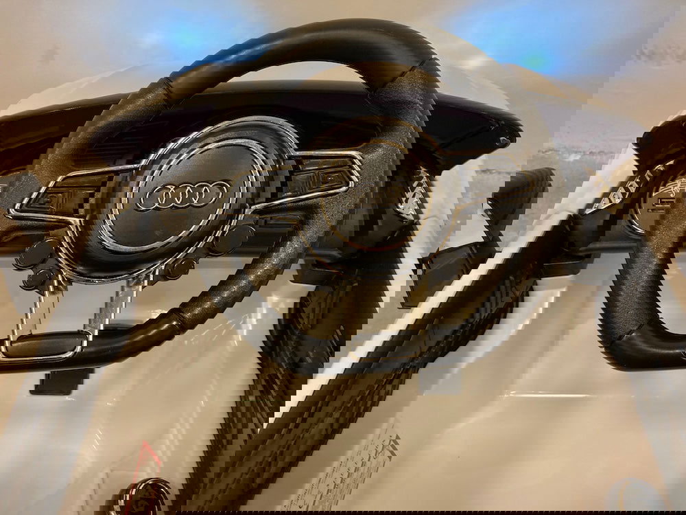 Audi R8 kinderauto mini 12 volt wit - RideCars