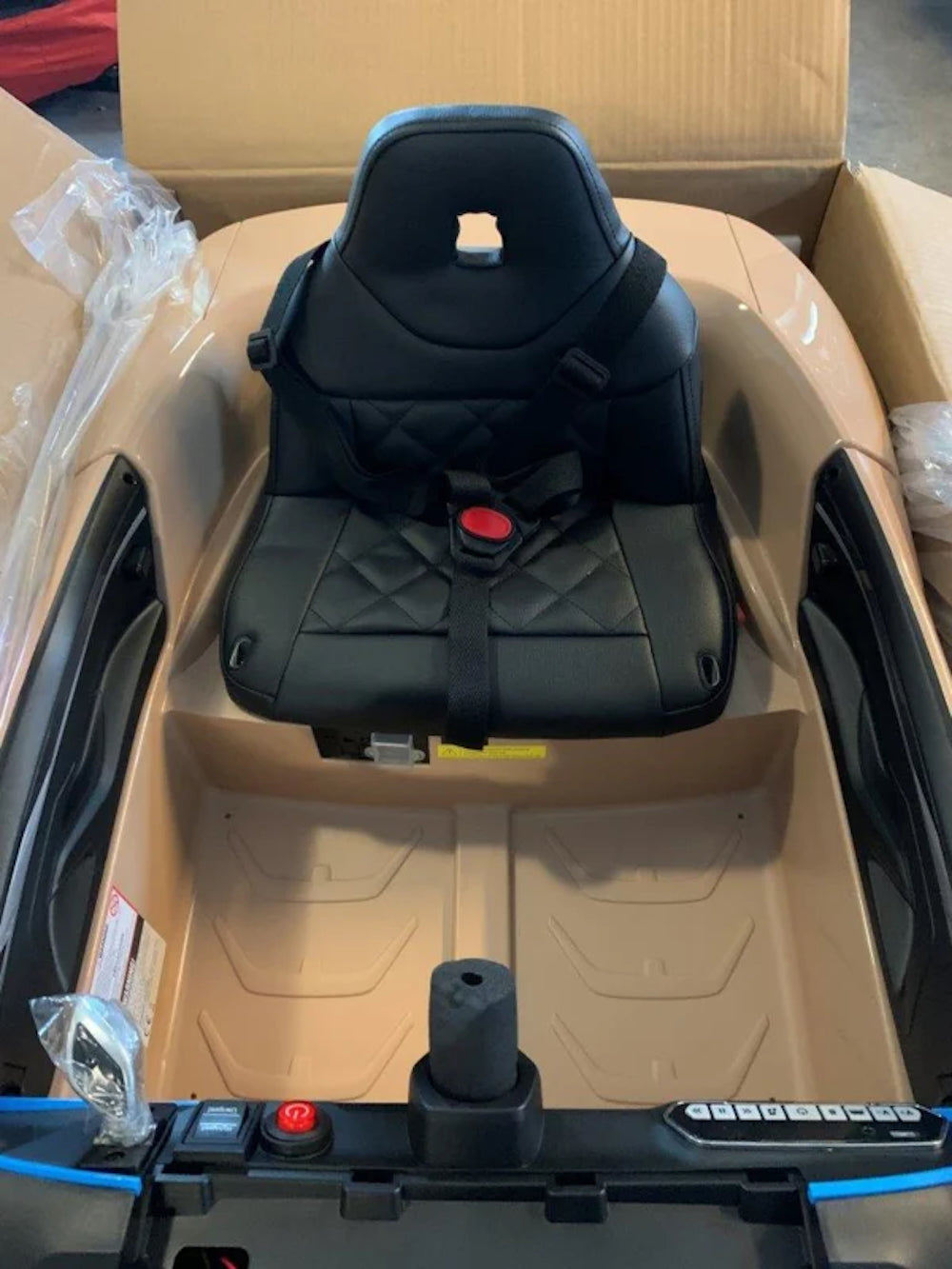 BMW i4 | Elektrische kinderauto 12 volt beige