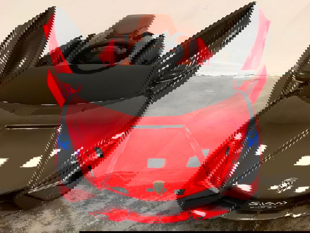 ELEKTRISCHE KINDERAUTO LAMBORGHINI SIAN 12 VOLT  ROOD METALLIC - RideCars