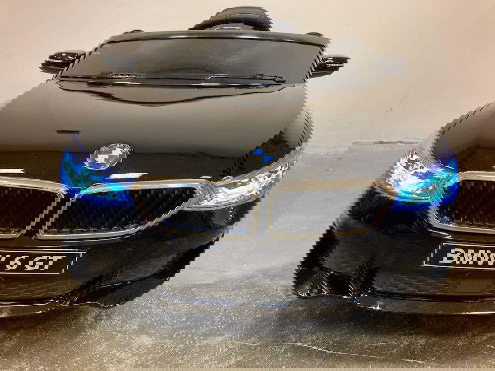 Elektrische auto kind BMW 6 GT zwart metallic - RideCars