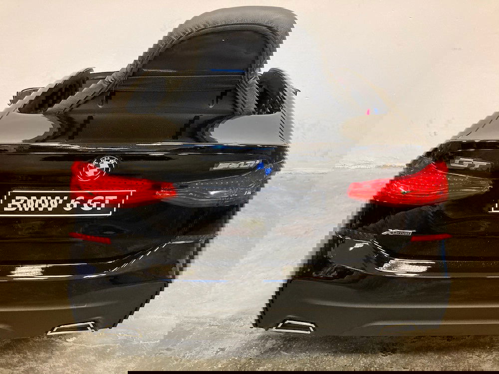 Elektrische auto kind BMW 6 GT zwart metallic - RideCars