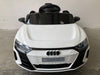 Elektrische kinderauto Audi E-tron wit 12 volt - RideCars