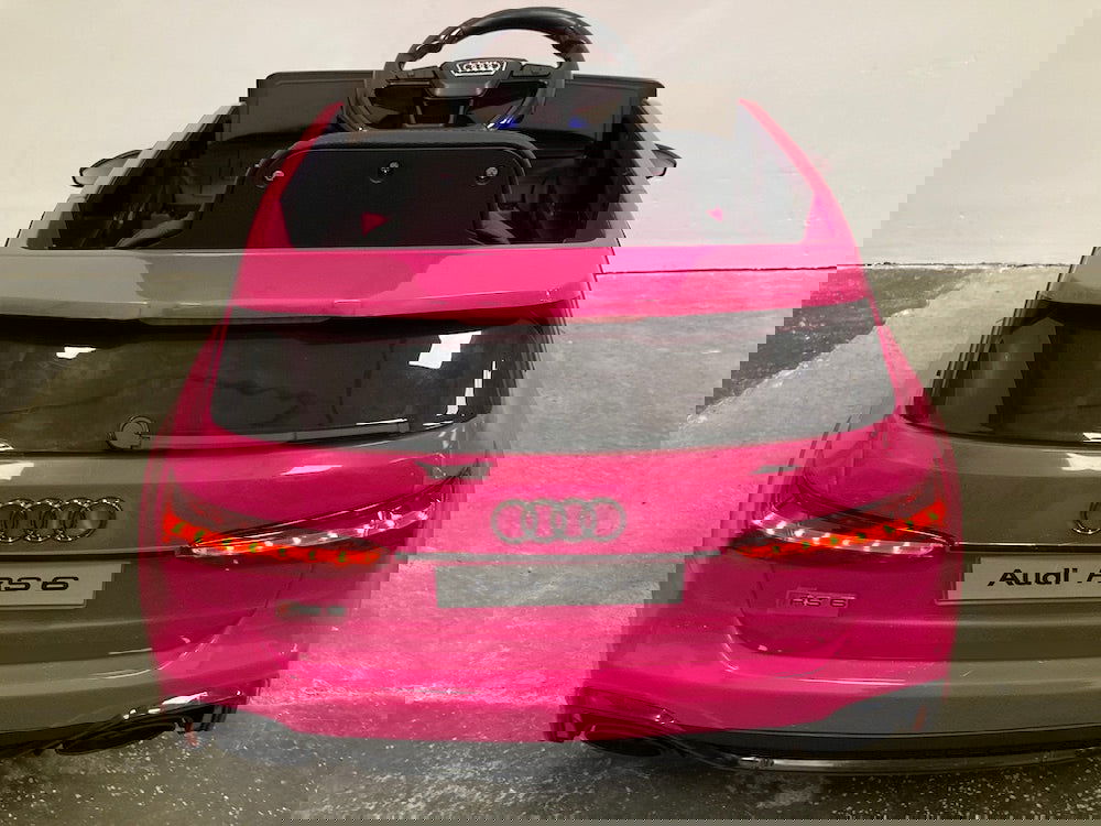 Elektrische kinderauto Audi RS6 roze 12 volt - RideCars