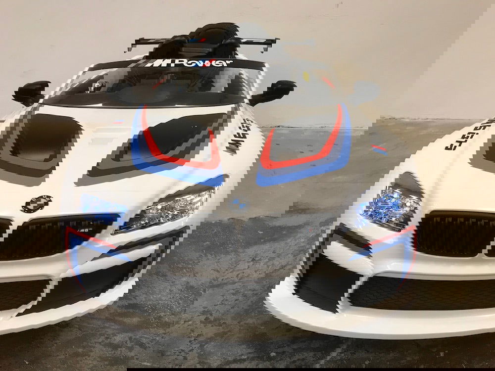 Elektrische kinderauto BMW M6 GT3 12 volt - RideCars