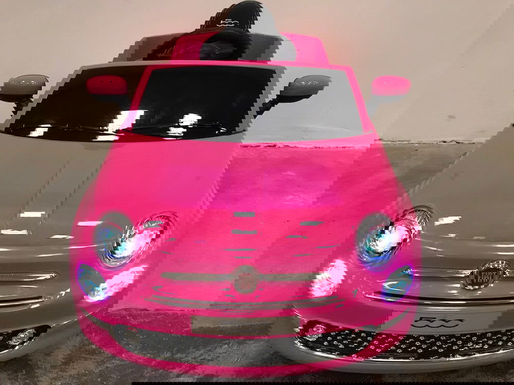 Elektrische kinderauto Fiat 500 12 volt softstart roze - RideCars