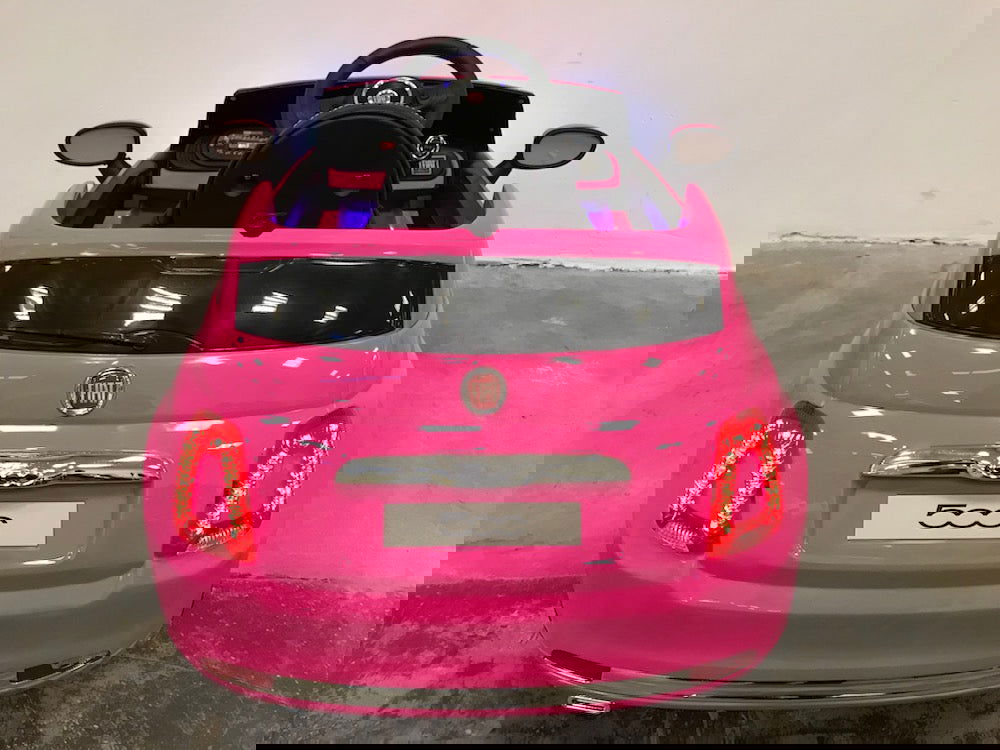 Elektrische kinderauto Fiat 500 12 volt softstart roze - RideCars