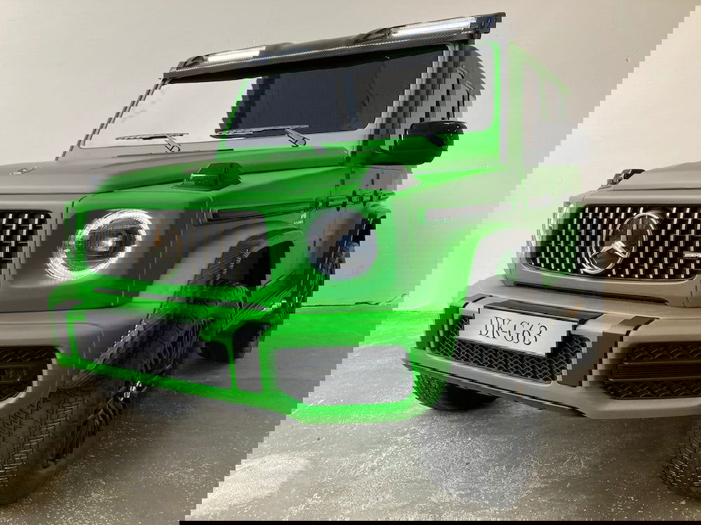 Elektrische kinderauto Mercedes G63 AMG 4x4 24 volt XL versie mat groen - RideCars
