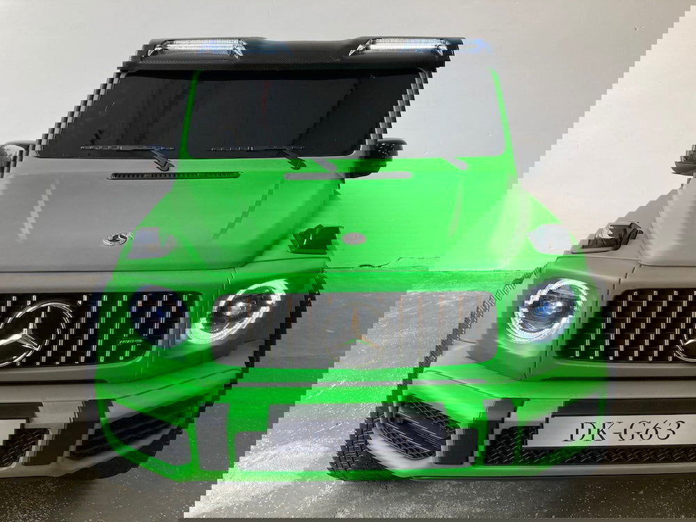 Elektrische kinderauto Mercedes G63 AMG 4x4 24 volt XL versie mat groen - RideCars
