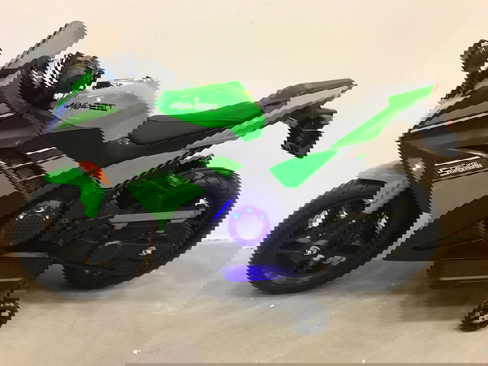 KINDER MOTOR ELEKTRISCH NINJA 12 VOLT GROEN - RideCars