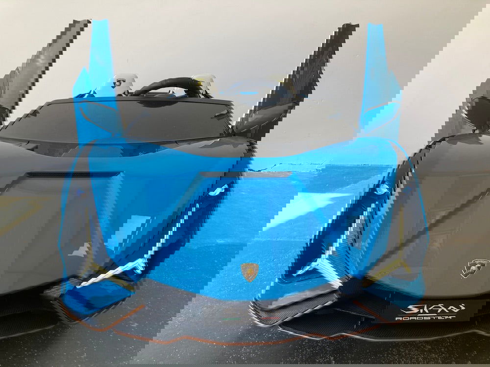Kinderauto Lamborghini Sian 24 volt - 2 persoons - RideCars