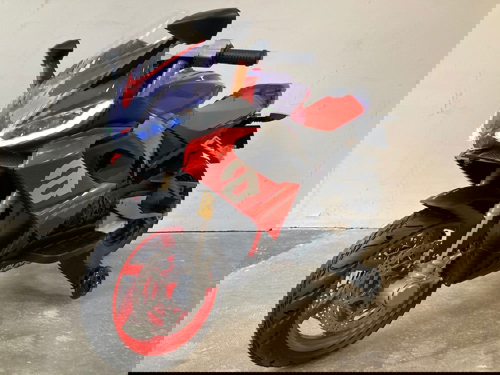 Kindermotor Aprilia RS 660 - 12 volt - RideCars
