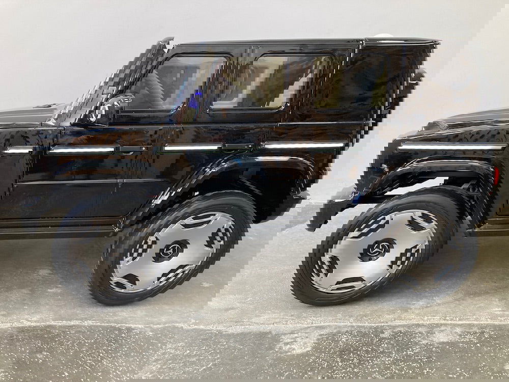 Mercedes EQG elektrische kinderauto zwart 12 volt - RideCars