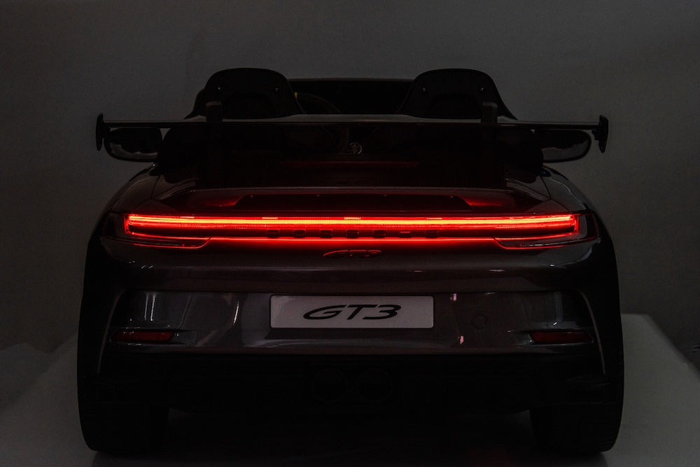 Kinderauto Porsche 911 GT3 2 persoons 24V MP4 grijs metallic