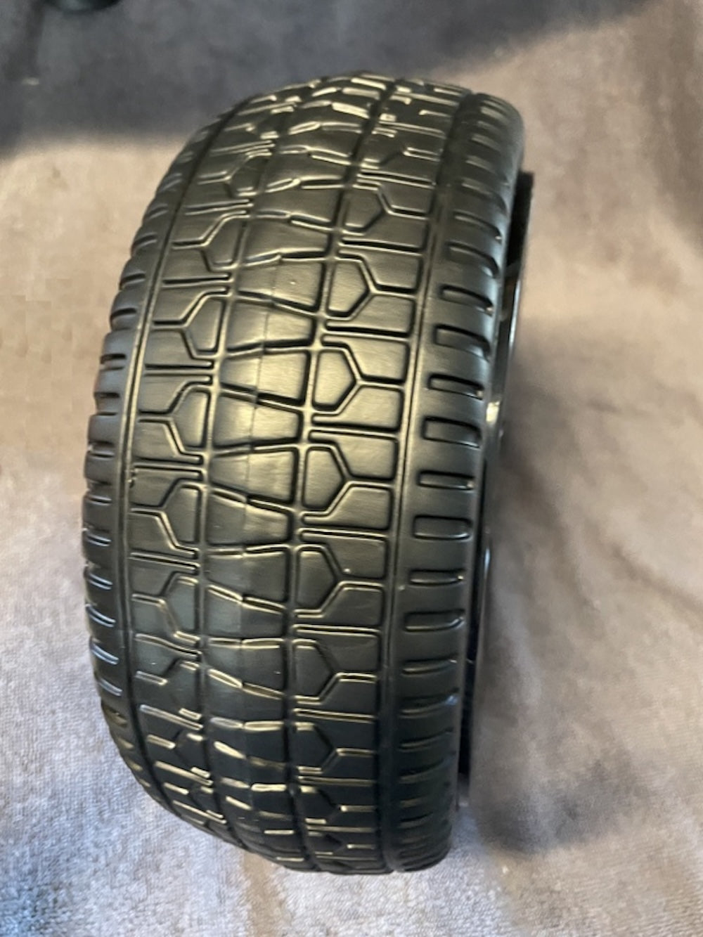 Porsche Macan Turbo elektrische kinderauto 12V 1 persoons zwart