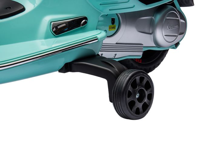 Vespa kinderscooter 12V GTS + koffer Luxe groen