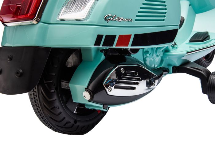 Vespa kinderscooter 12V GTS + koffer Luxe groen
