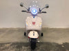 Vespa kinderscooter elektrisch GTS met koffer en windscherm 12 volt wit - RideCars