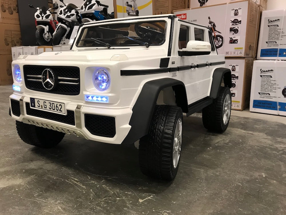 bestuurbare auto kind Mercedes G650 maybach twee persoons wit (6057484386462)